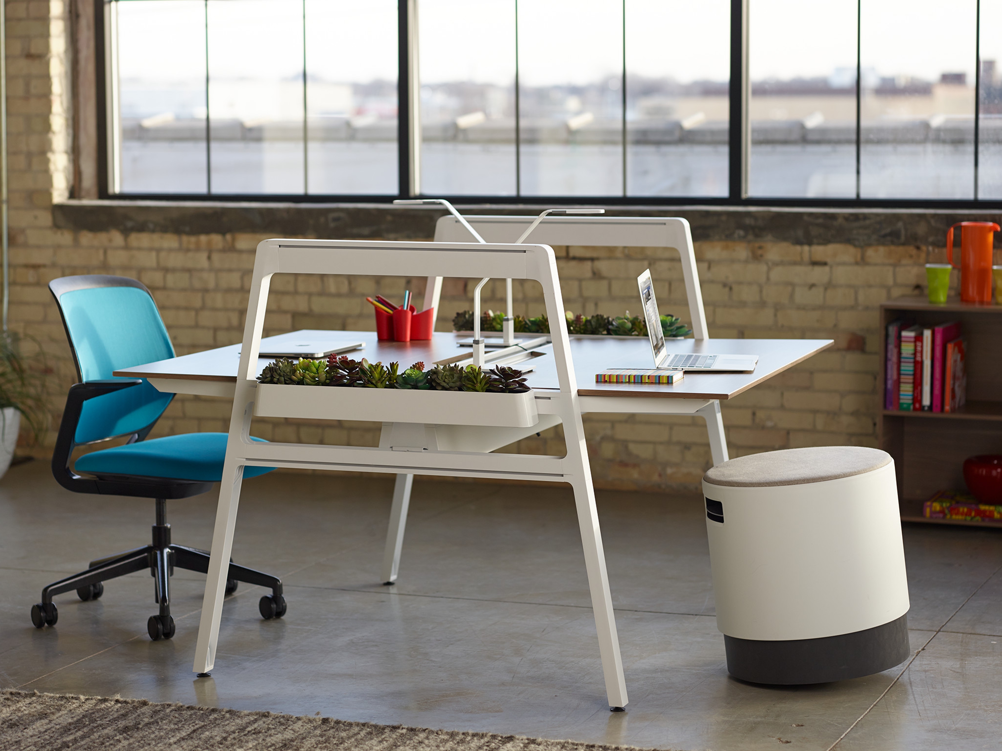 Steelcase Bivi